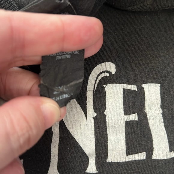 Willie Nelson & Family Graphic TShirt Gray Size 2XL - Flawed - Picture 5 of 10